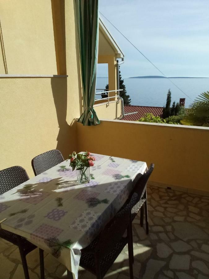 Apartments Pinezic Martinšćica Eksteriør billede